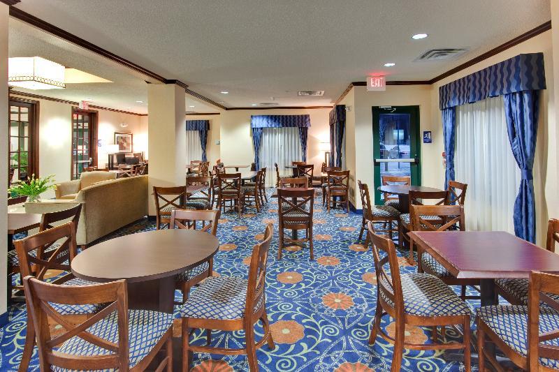 Holiday Inn Express & Suites Detroit - Novi By Ihg Eksteriør bilde