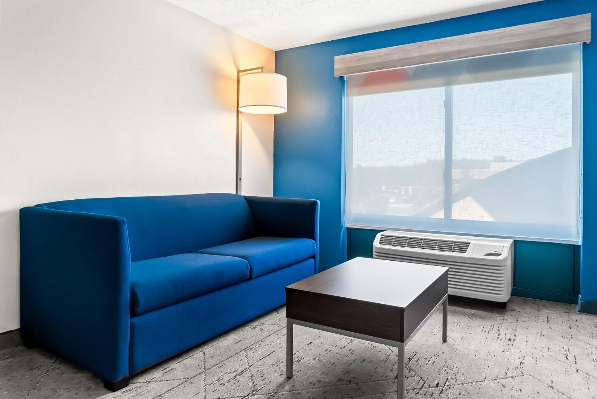 Holiday Inn Express & Suites Detroit - Novi By Ihg Eksteriør bilde