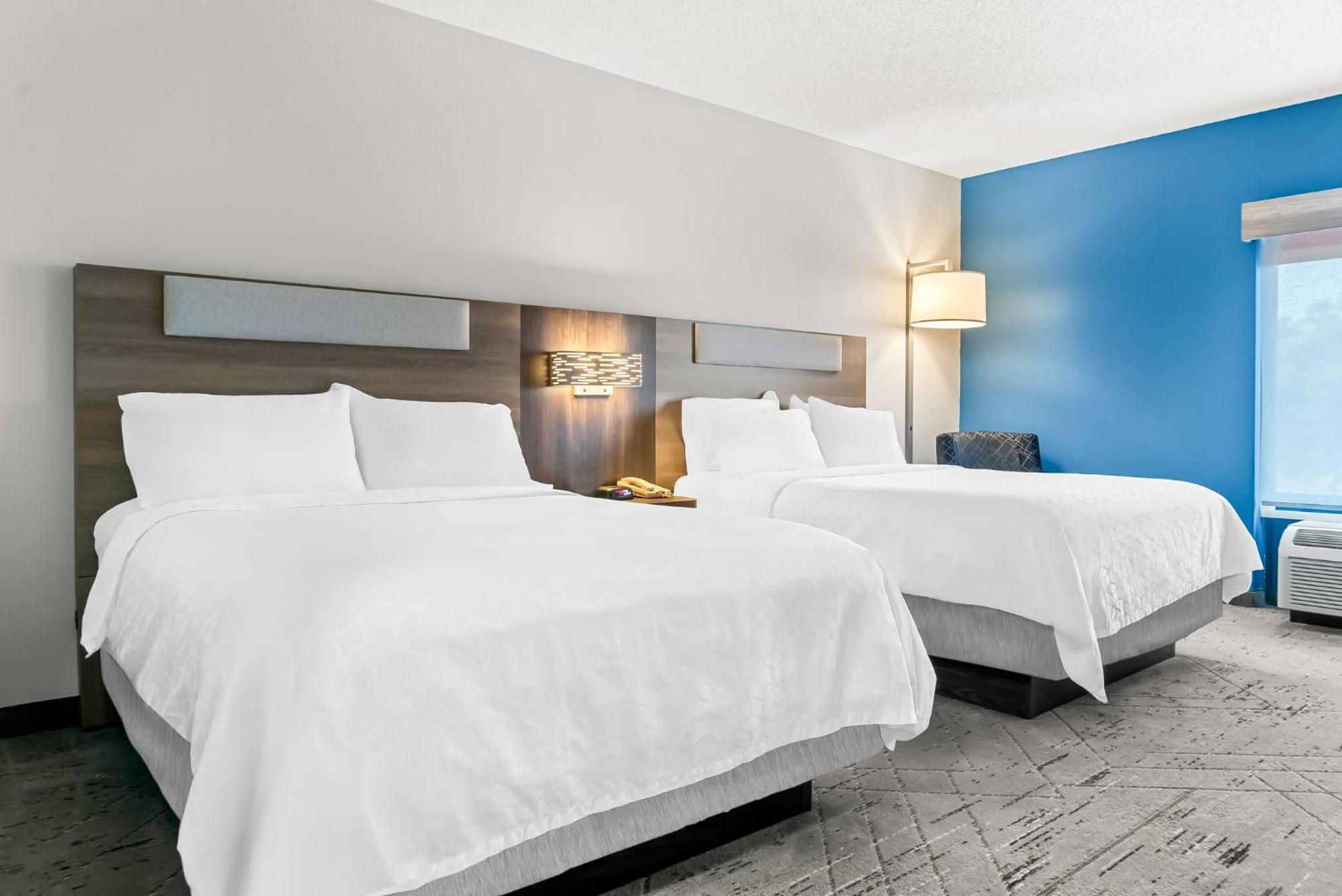 Holiday Inn Express & Suites Detroit - Novi By Ihg Eksteriør bilde
