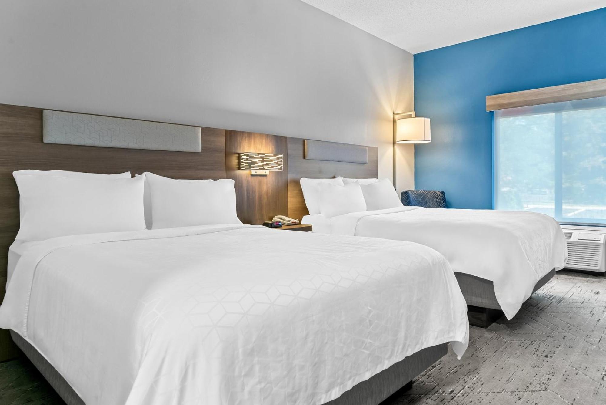 Holiday Inn Express & Suites Detroit - Novi By Ihg Eksteriør bilde